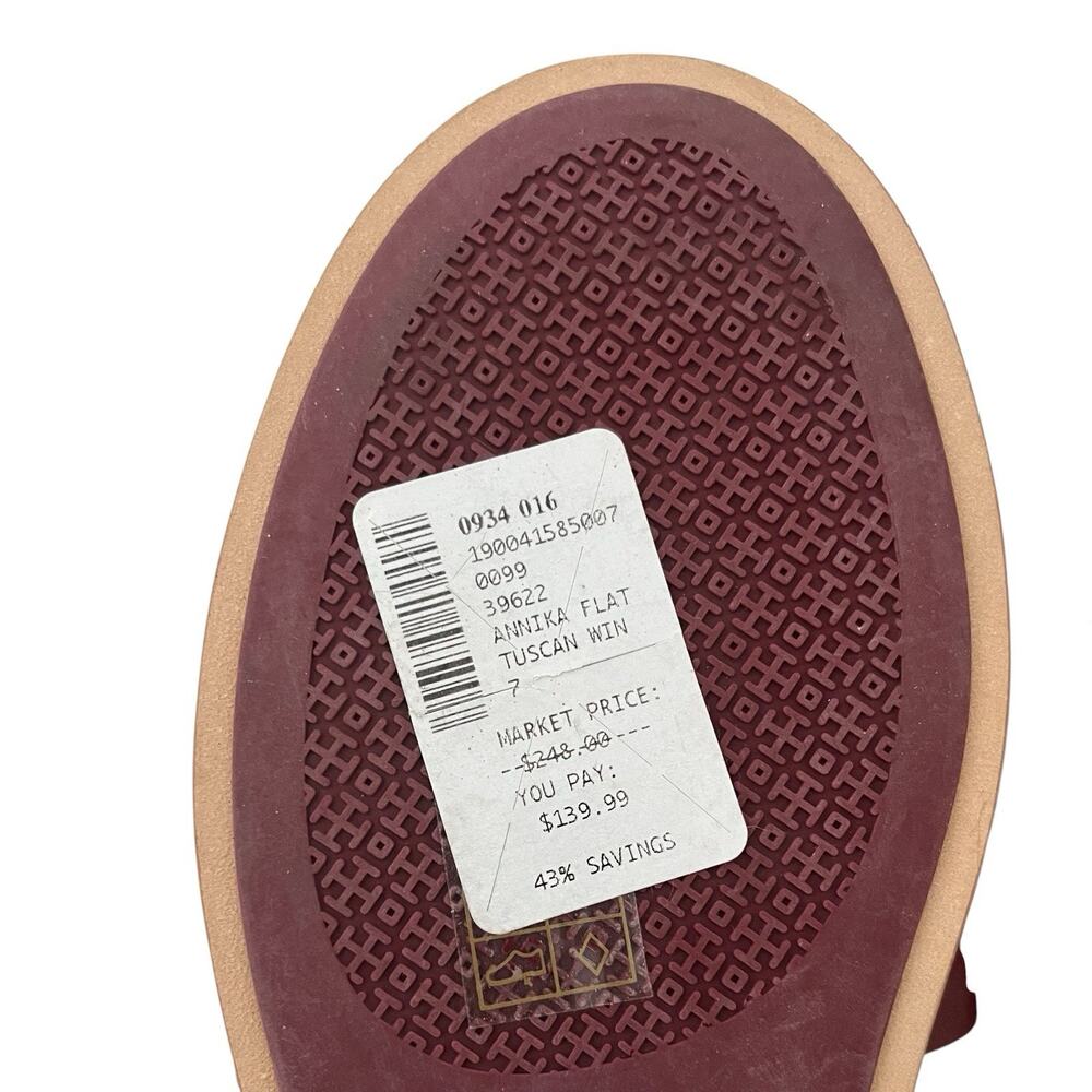Tory Burch Annika Flat Sandals Tuscan Wine Size 7 Laser Cut Leather Slide Summer - Picture 8 of 9